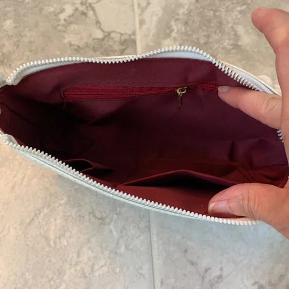 Classic Bag Original Handbag NWOT - Picture 6 of 6